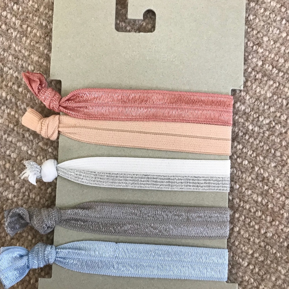 Urban outfitters rubber bands!!